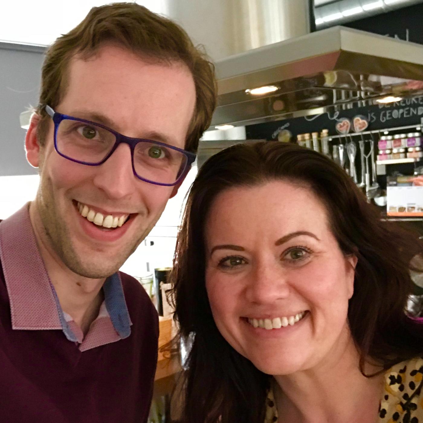 #18: Francesca rolt 60 rotiplaten en kookt van alles op haar Big Green Egg aflevering artwork