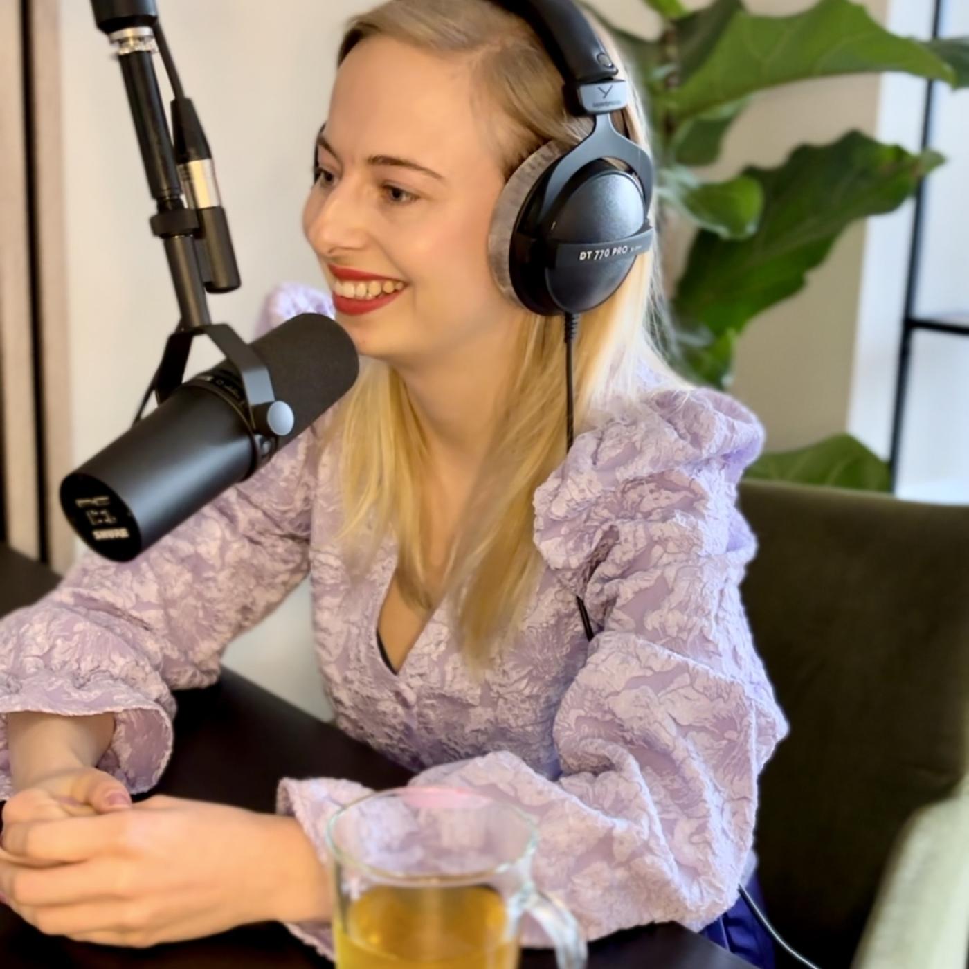 Aflevering 4: Geweven ambities: Van fashion enthousiast tot talentvolle designer - Rosalie Boonstra